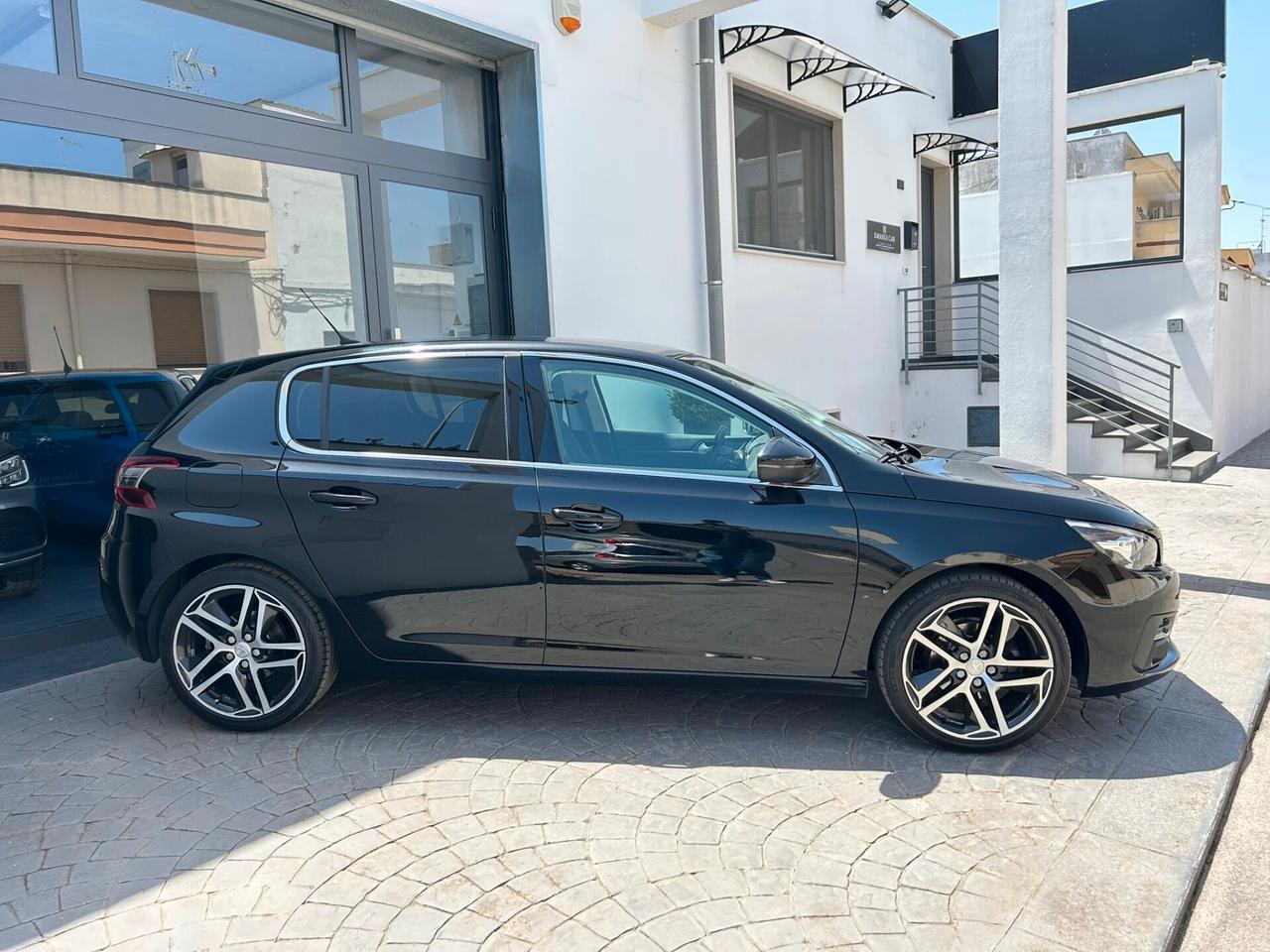 Peugeot 308 BERLINA 1.5BlueHDi ALLURE TETTO-2018