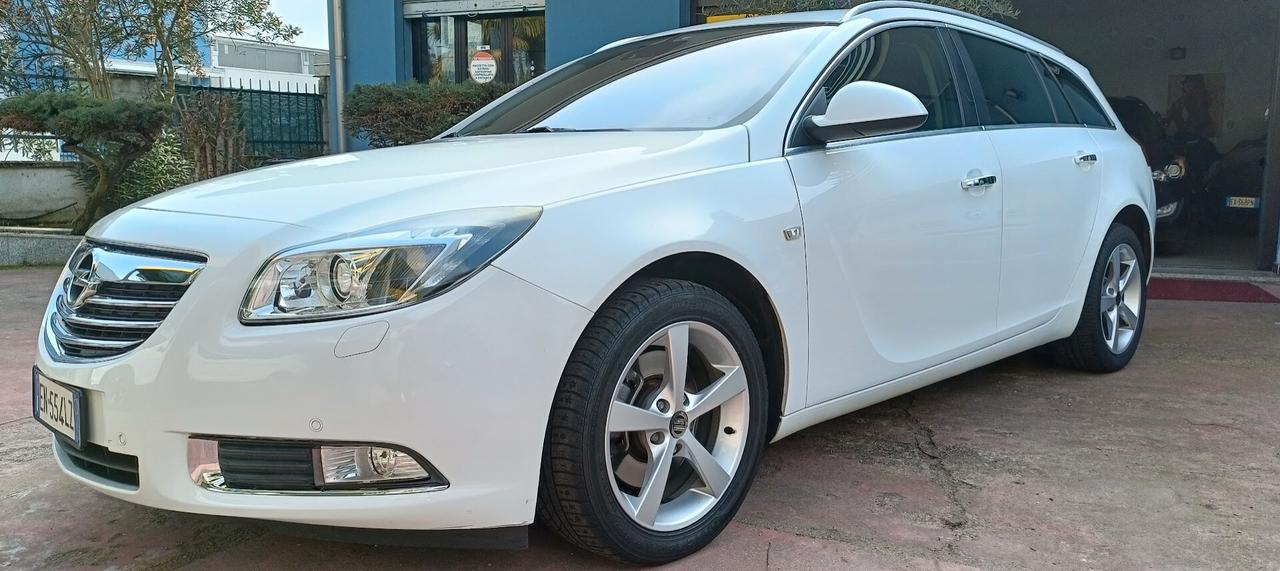 Insignia 2.0 CDTI 4X4 AWD Sports Tourer Cosmo SOLO 150MILA KM!!!!