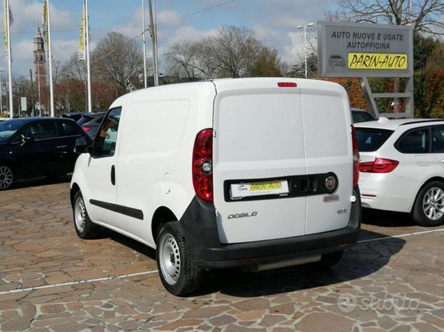 FIAT Doblo 1.4 T-Jet Natural Power PC-TN Cargo L