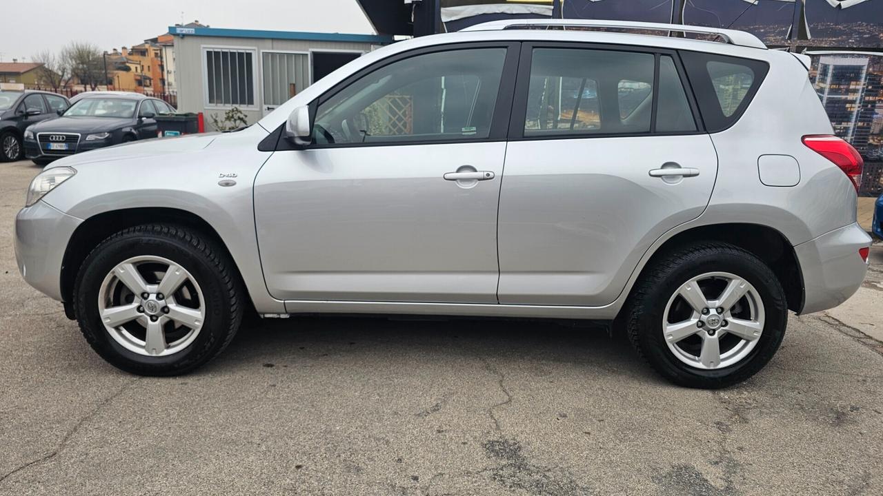 Toyota RAV 4 RAV4 2.2 D-4D 136 CV. 4x4