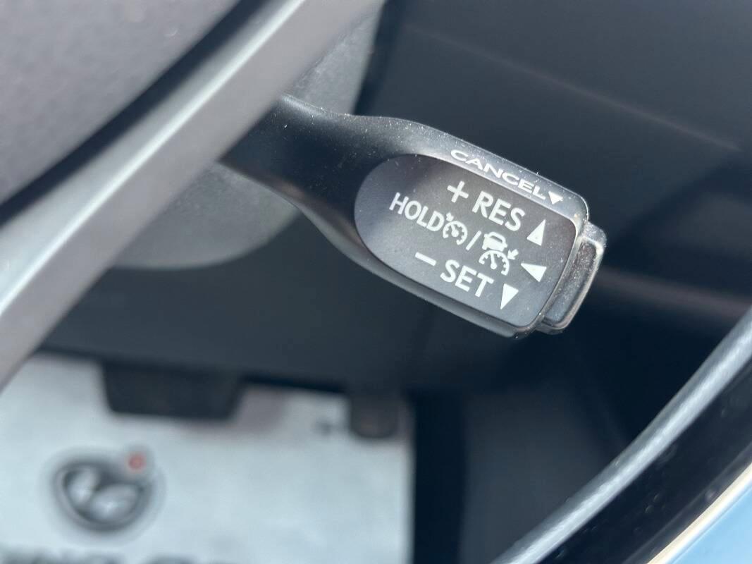 Toyota C-HR 2.0h More Business e-cvt AUTOM CARPLAY E TELECAMER