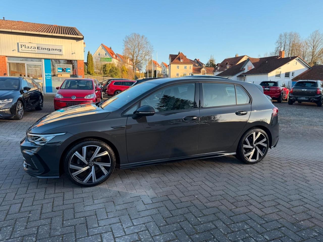 Volkswagen Golf VIII Lim. R-Line