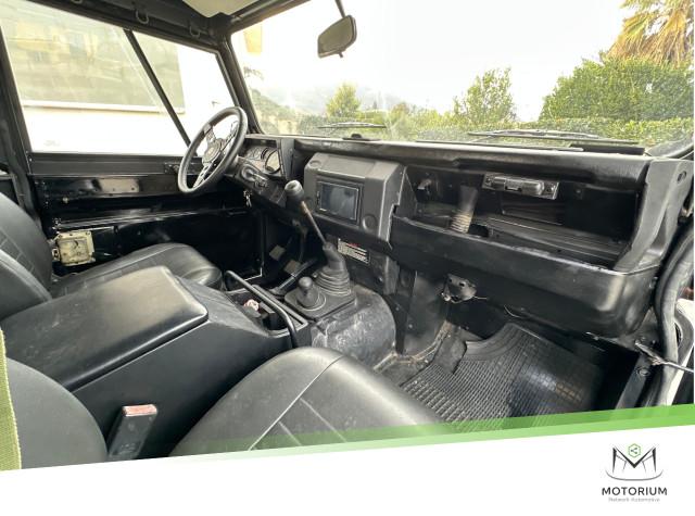 Land Rover DEFENDER SOFTTOP 90 2.5 4WD