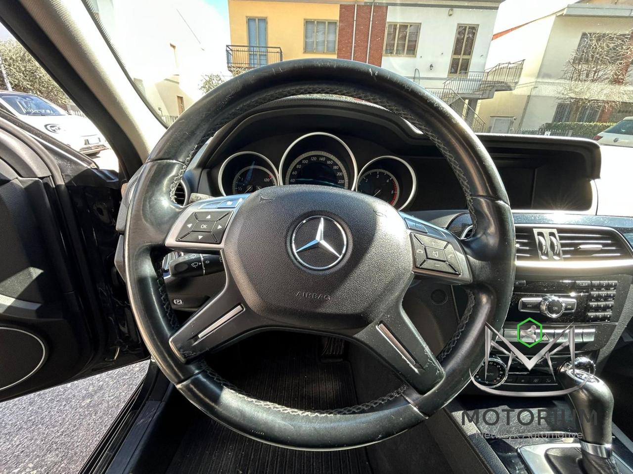 MERCEDES C220 CDI EXECUTIVE