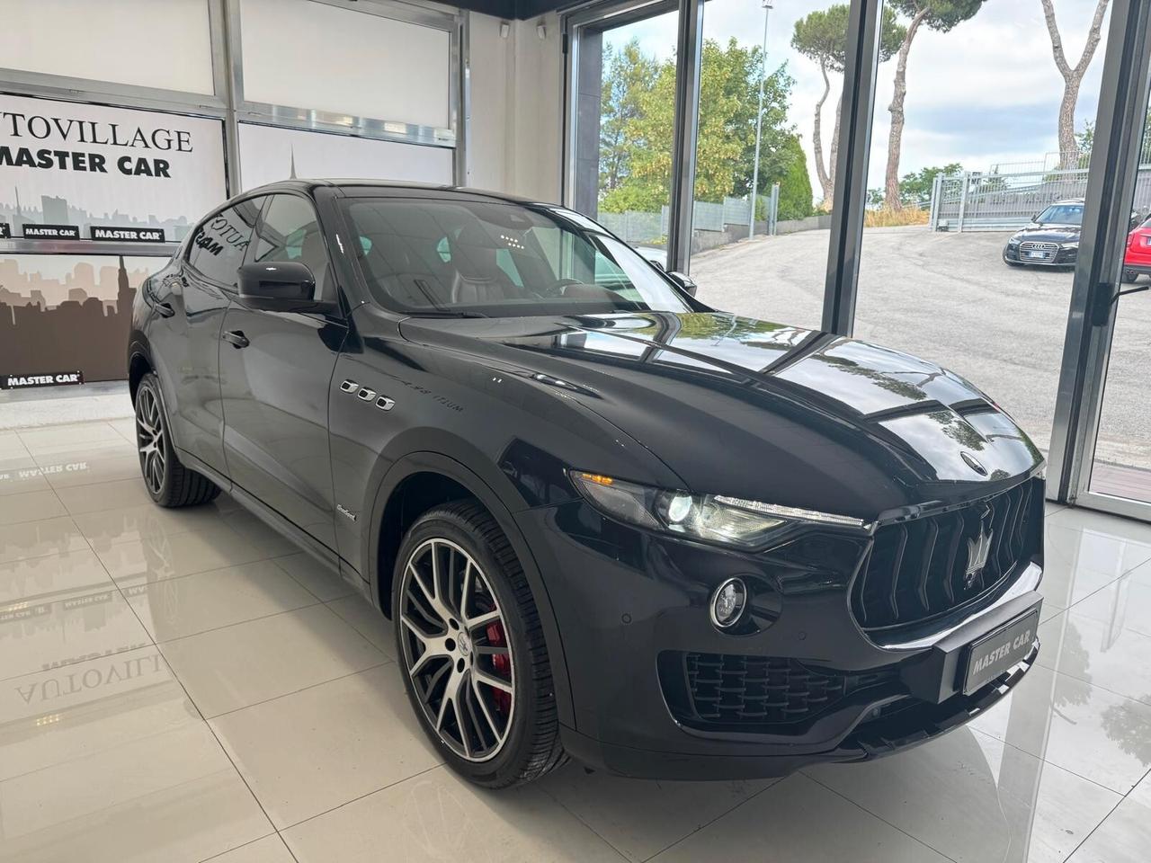 Maserati Levante V6 430 CV AWD SQ4