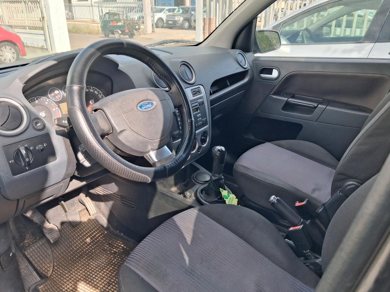 FORD Fusion 1.400 TDCi 68cv Km304.000