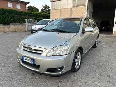 Toyota Corolla 2.0 16V D-4D 5 porte Sol