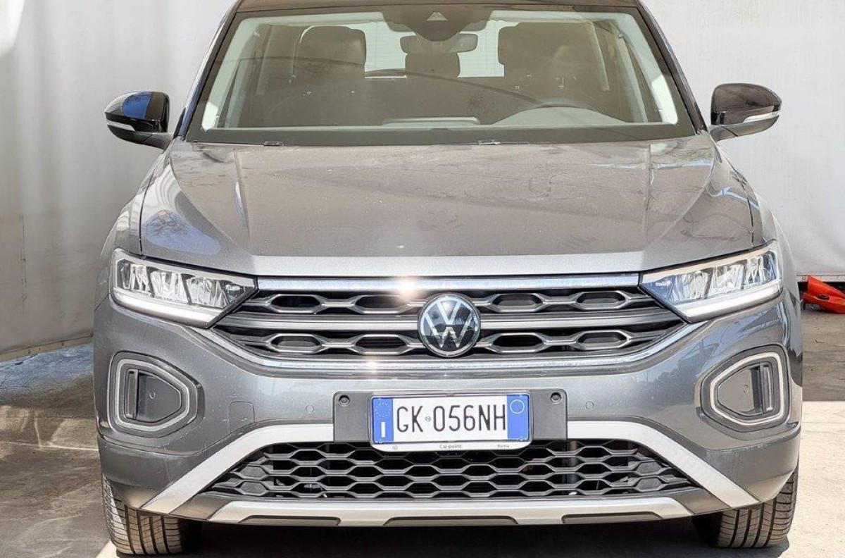 VOLKSWAGEN T-Roc 1.0 tsi life 110cv