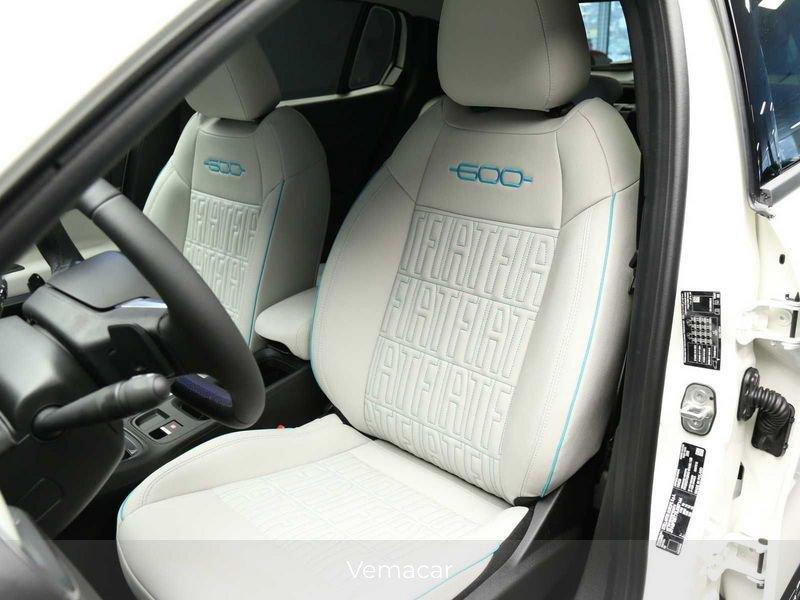 FIAT 600 1.2 Hybrid 145cv La Prima II