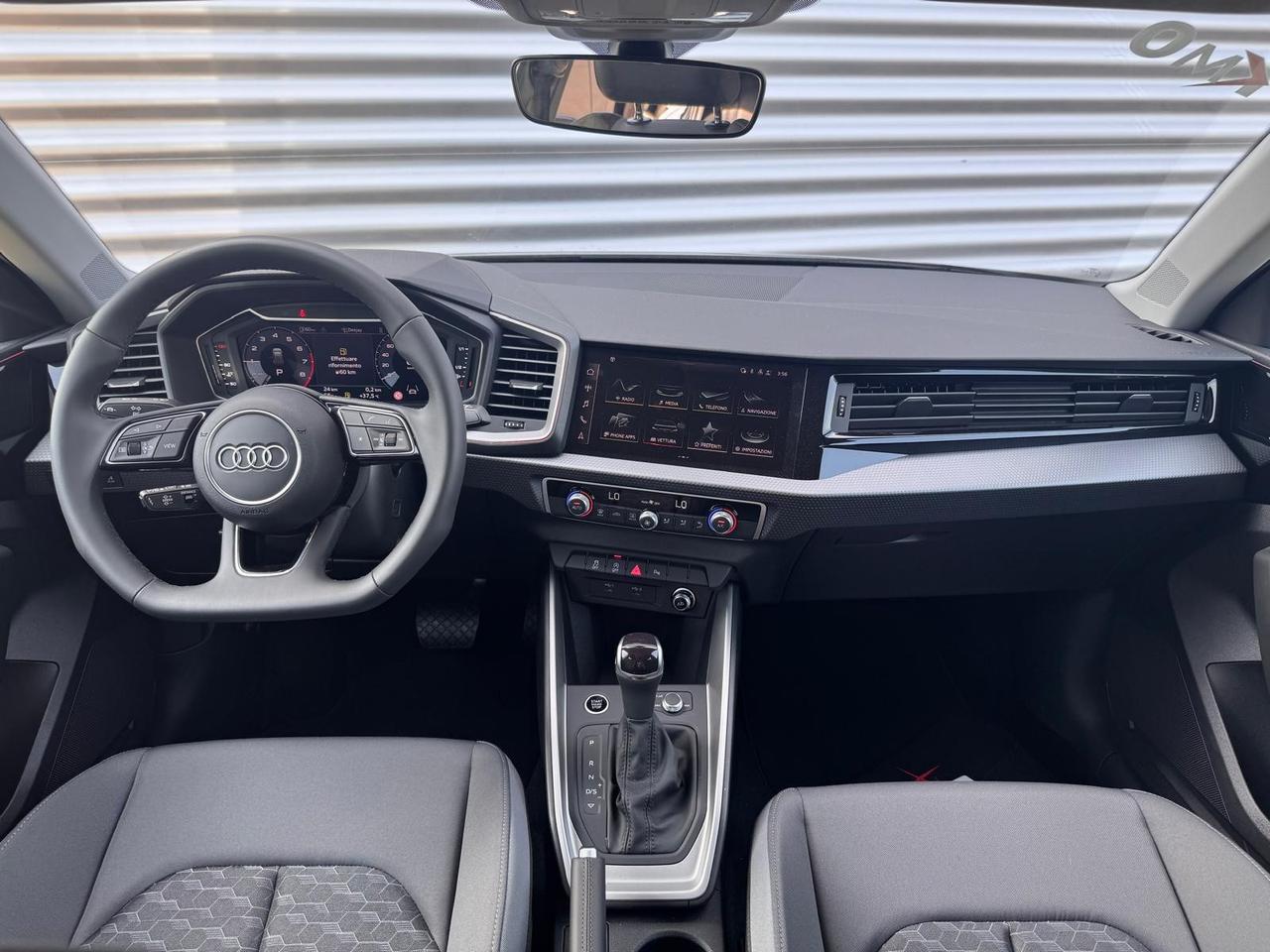 AUDI A1 SPORTBACK 30 TFSI S-TRONIC S LINE EDITION