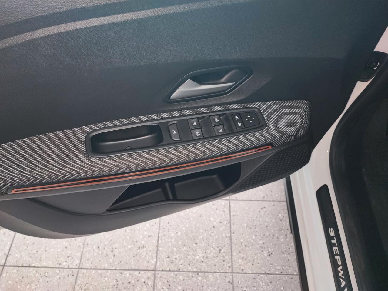 Dacia Sandero Stepway 1.0 TCe ECO-G Express 2023