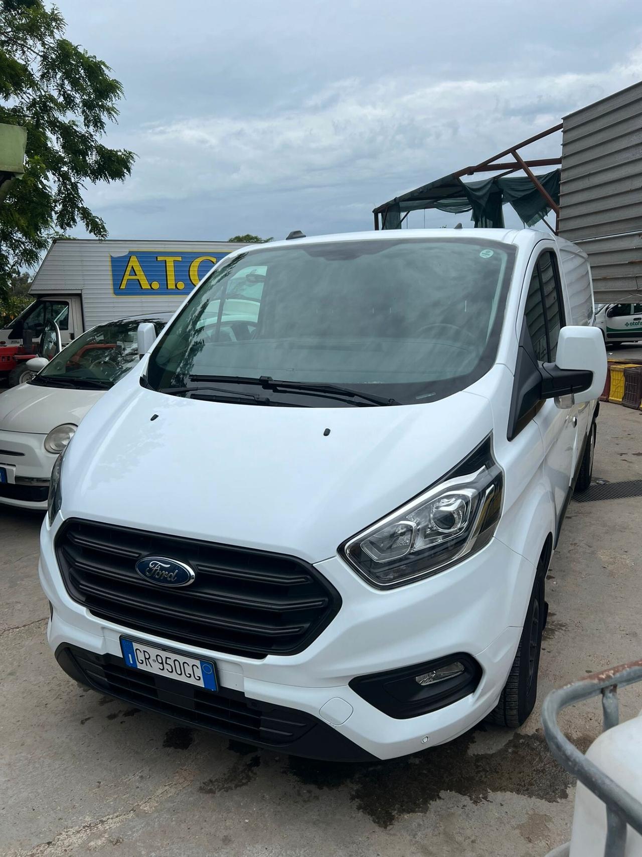FORD Custom Tourneo Custom ANNO 2021 CL 20 DIESEL