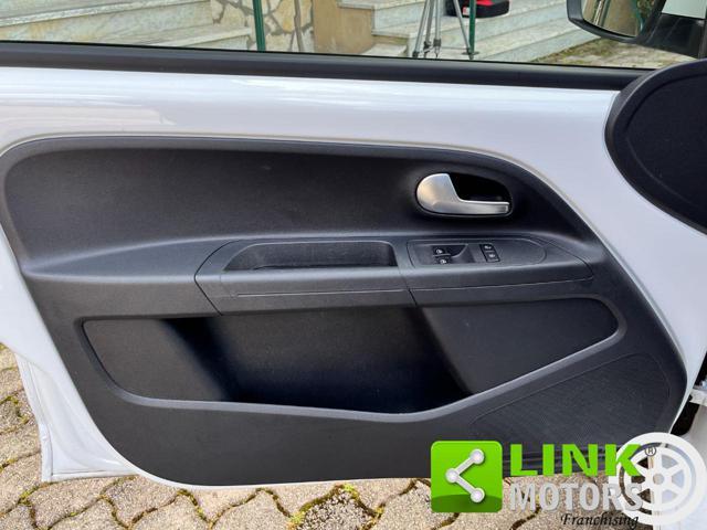 VOLKSWAGEN e-up! 82 CV