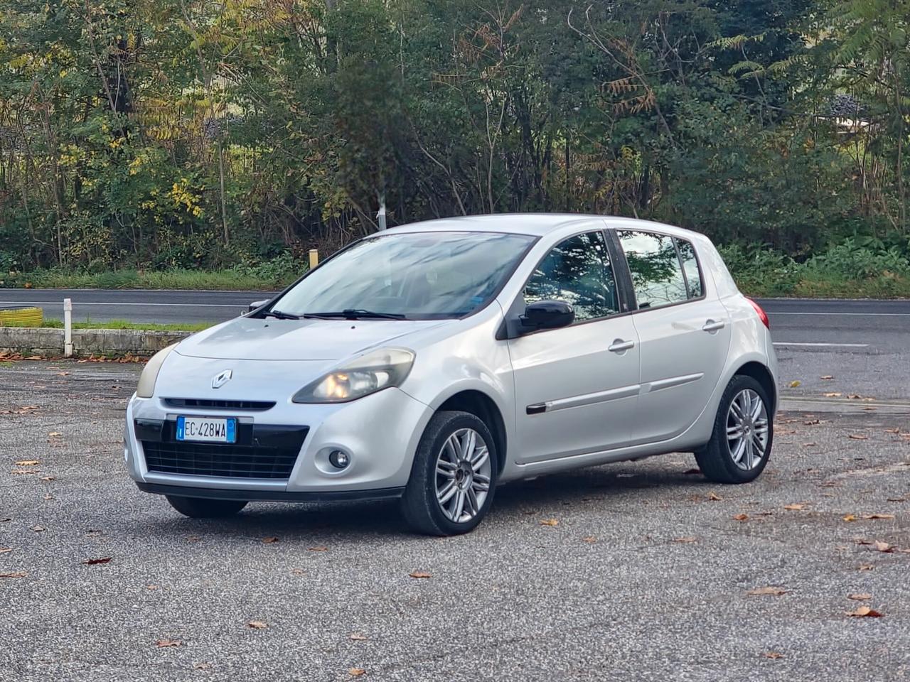 Renault Clio 1.2 16V 5 porte Luxe 2010 -E5 Manuale