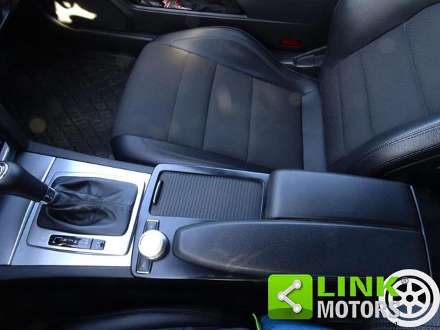 MERCEDES-BENZ E 220 CDI Coupé BlueEFFICIENCY Avantgarde