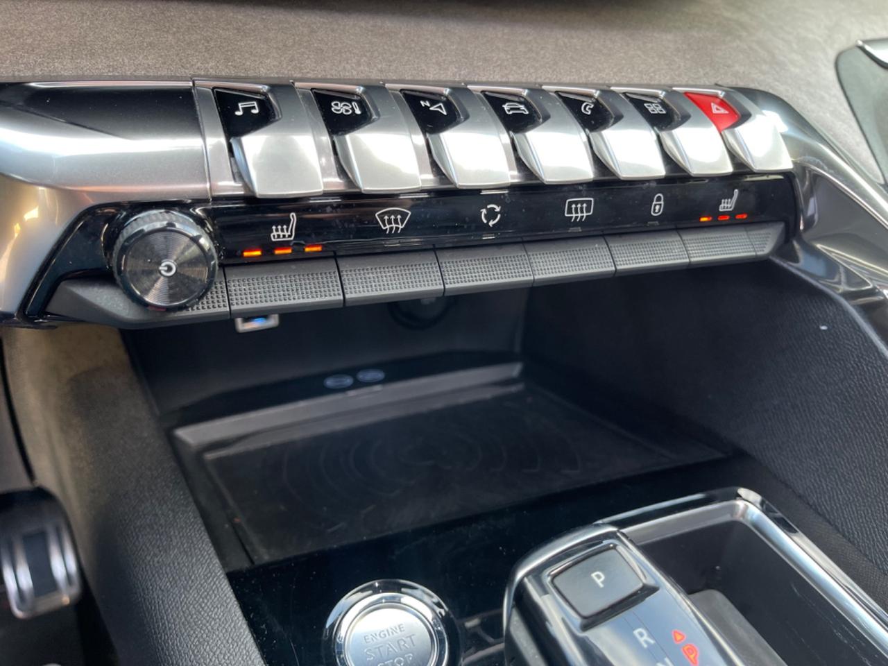 PEUGEOT 3008 GT 1.5 130CV CAM Tetto 2021