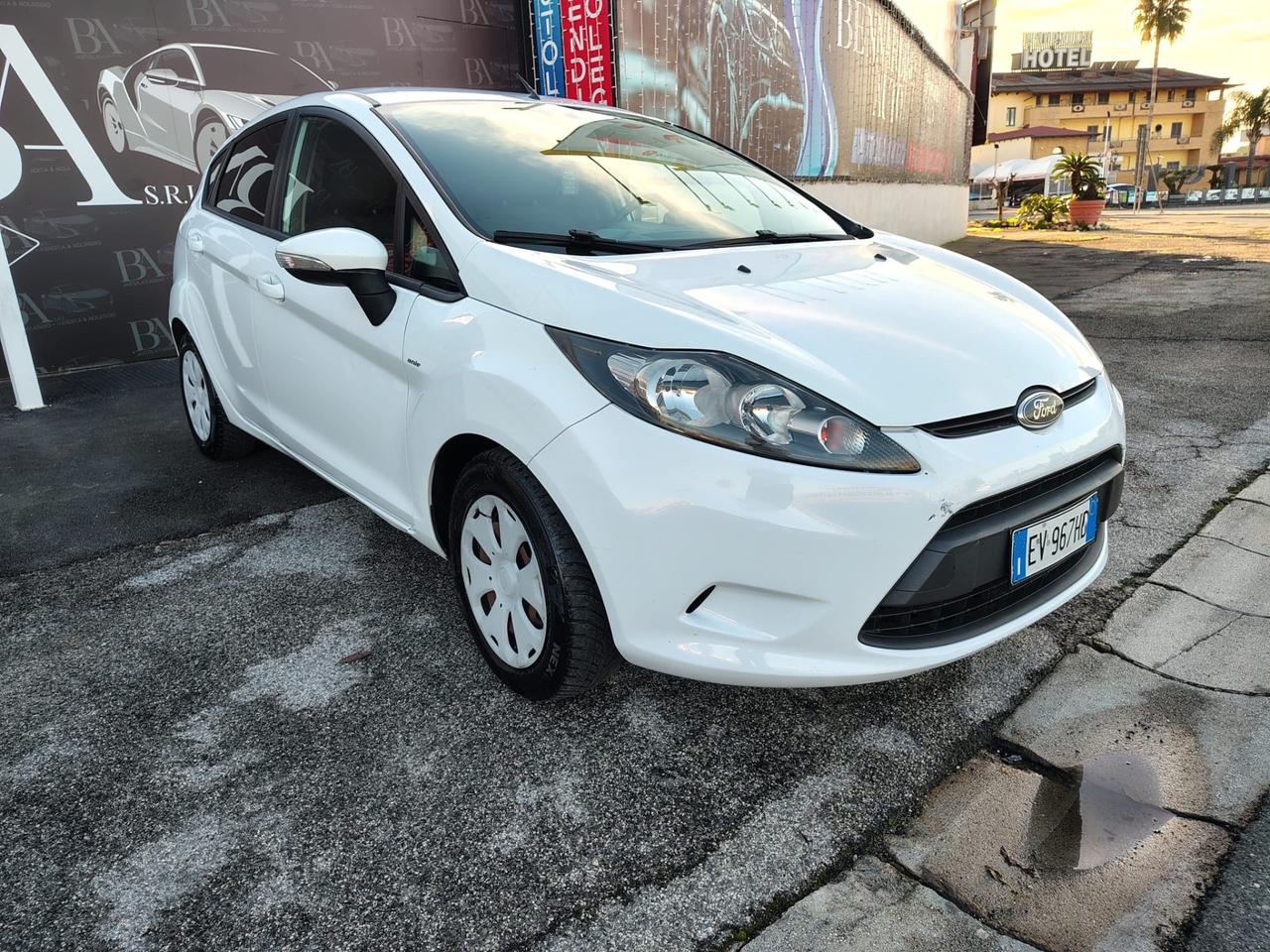 Ford Fiesta 1.6 TDCi 95 CV 5p. Titanium