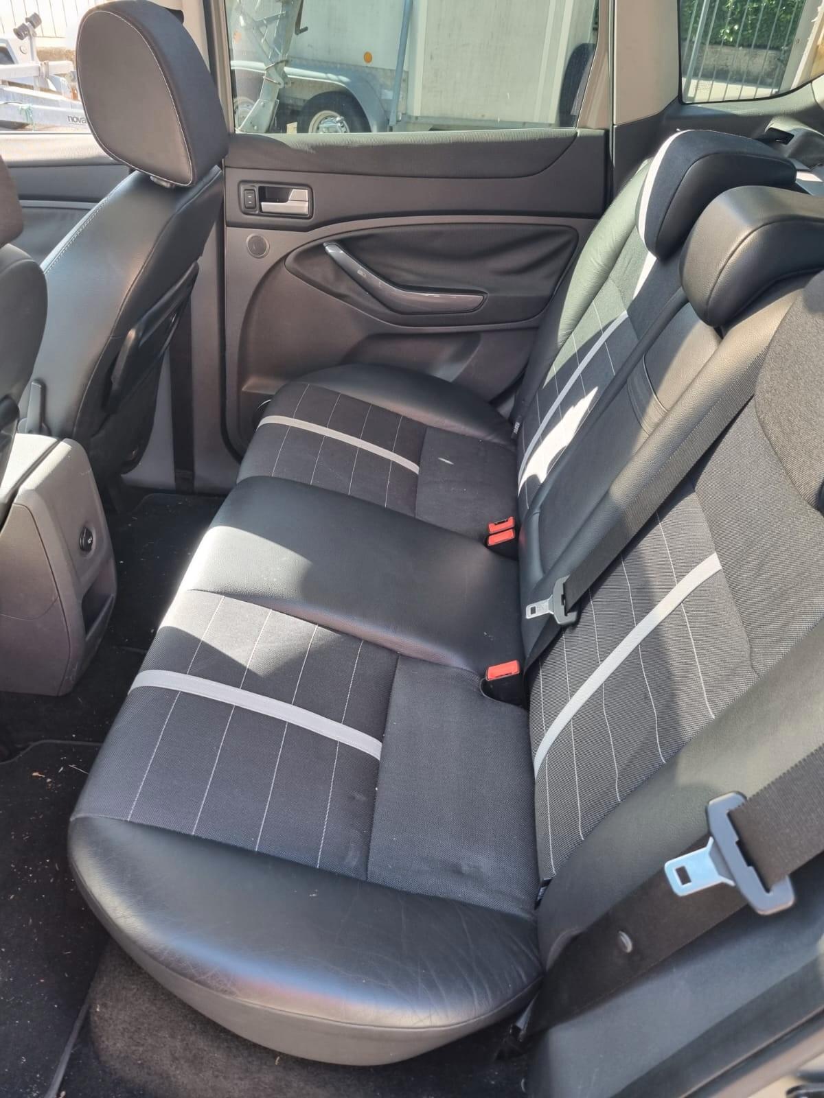Ford Kuga Kuga+ 2.0 TDCi 136 CV 4WD DPF