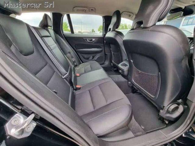 VOLVO V60 Cross Country 2.0 d4 Business Plus awd GANCIO TRAINO -FY124PA