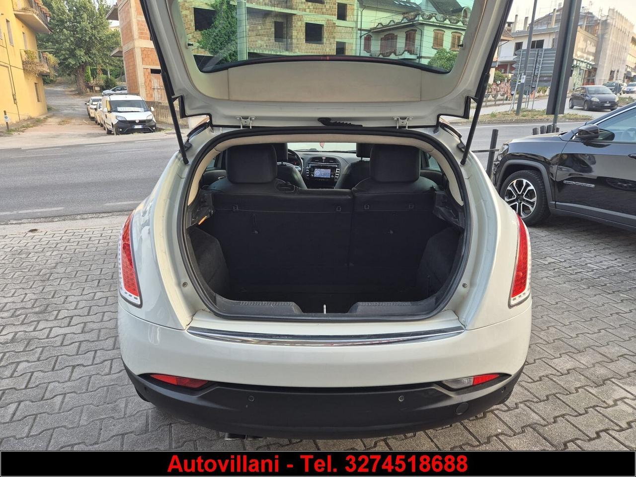 Lancia Delta 1.8 Di Turbo-Jet Sportronic Executive