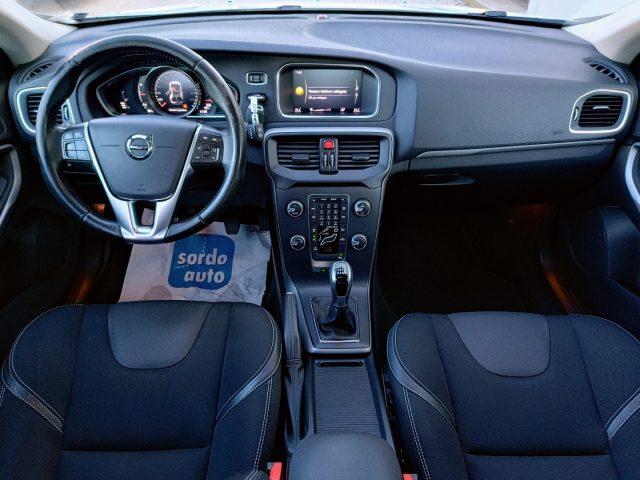 VOLVO V40 D2 Business Plus