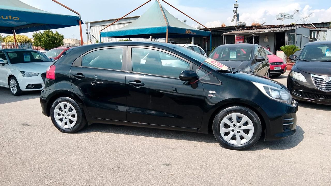 Kia Rio 1.2 benzina gpl