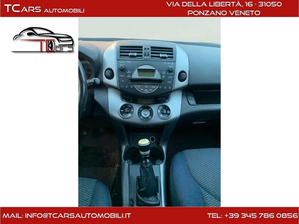 TOYOTA RAV4 2.2 DIESEL - GARANZIA TCARS - NEOPAT.