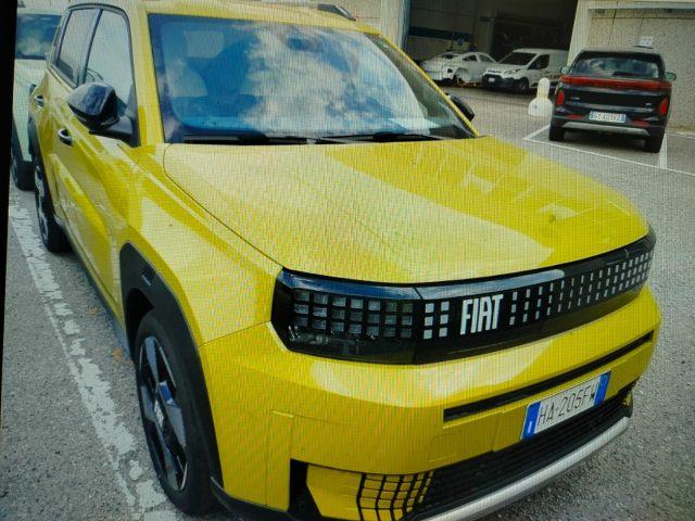 FIAT Grande Panda 44kWh La Prima km0