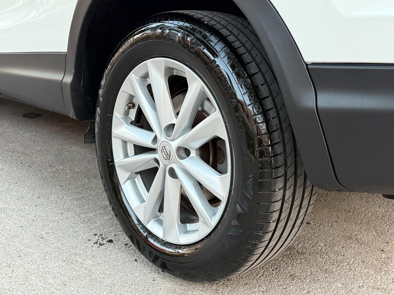 Nissan Qashqai 1.5 dCi Tekna *BIANCO PERLA - 2015