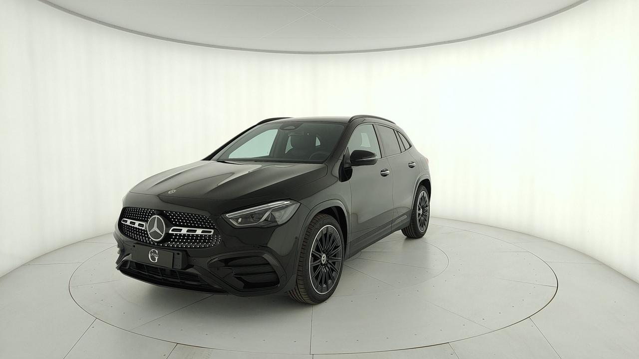 Mercedes-Benz GLA 200 d automatic