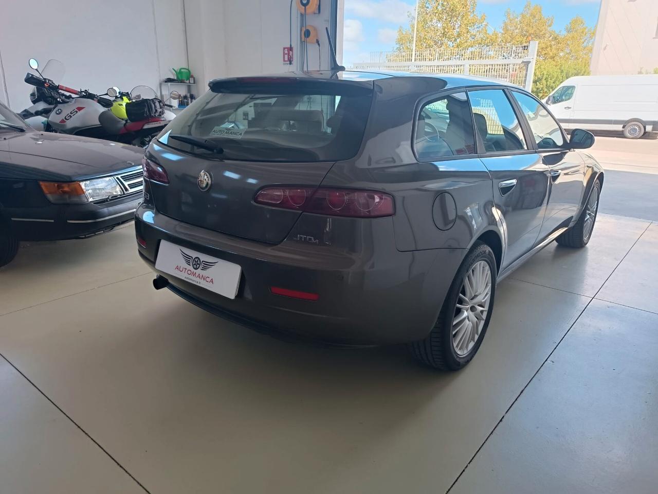 Alfa Romeo 159 2.0 JTDm 170 CV Sportwagon Super