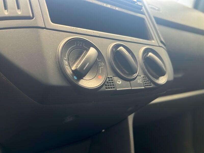 Volkswagen Polo Polo 5p 1.2 Comfortline CL 70cv