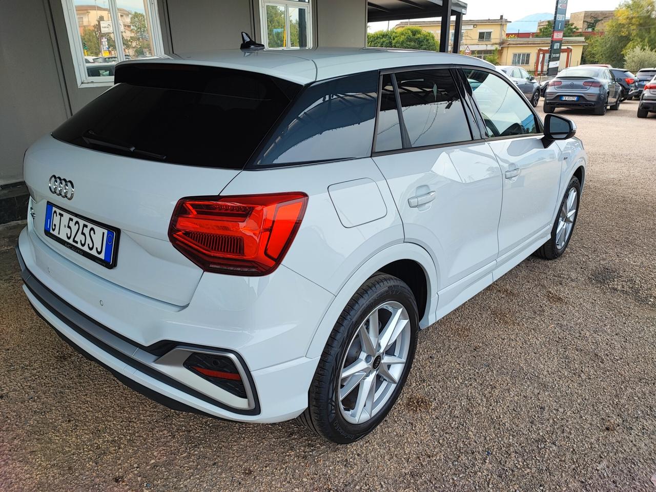Audi Q2 35 TDI S tronic line Edition