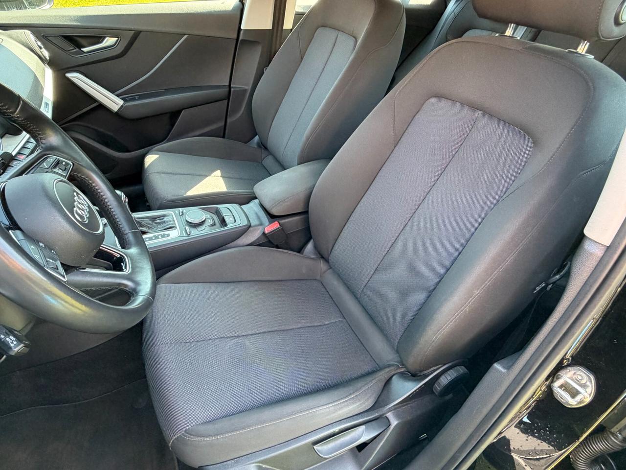 Audi Q2 30 TDI S tronic Business Design