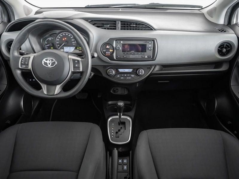Toyota Yaris Yaris 1.5 Hybrid 5 porte Cool