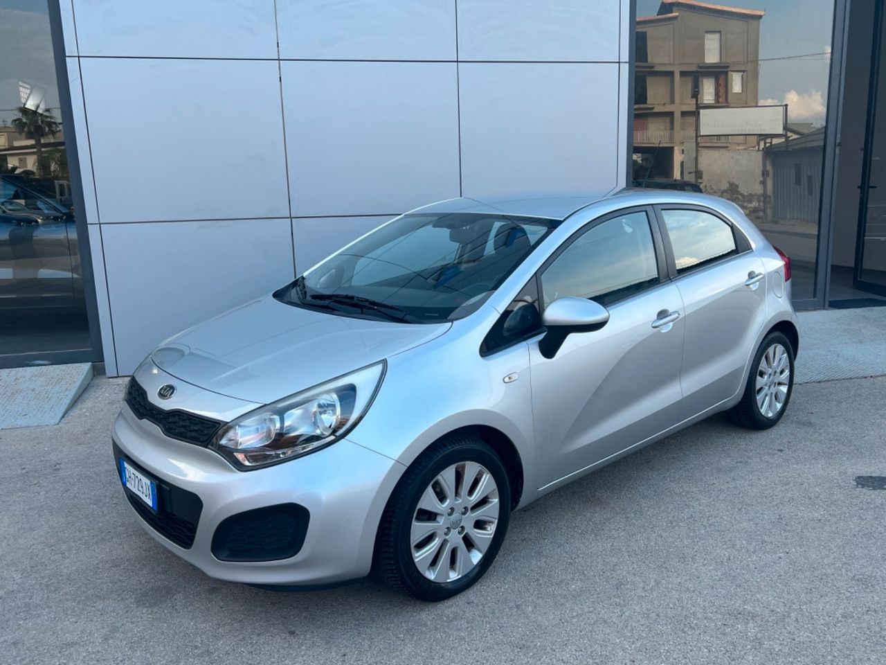 Kia Rio 1.1 75cv Neopatentati