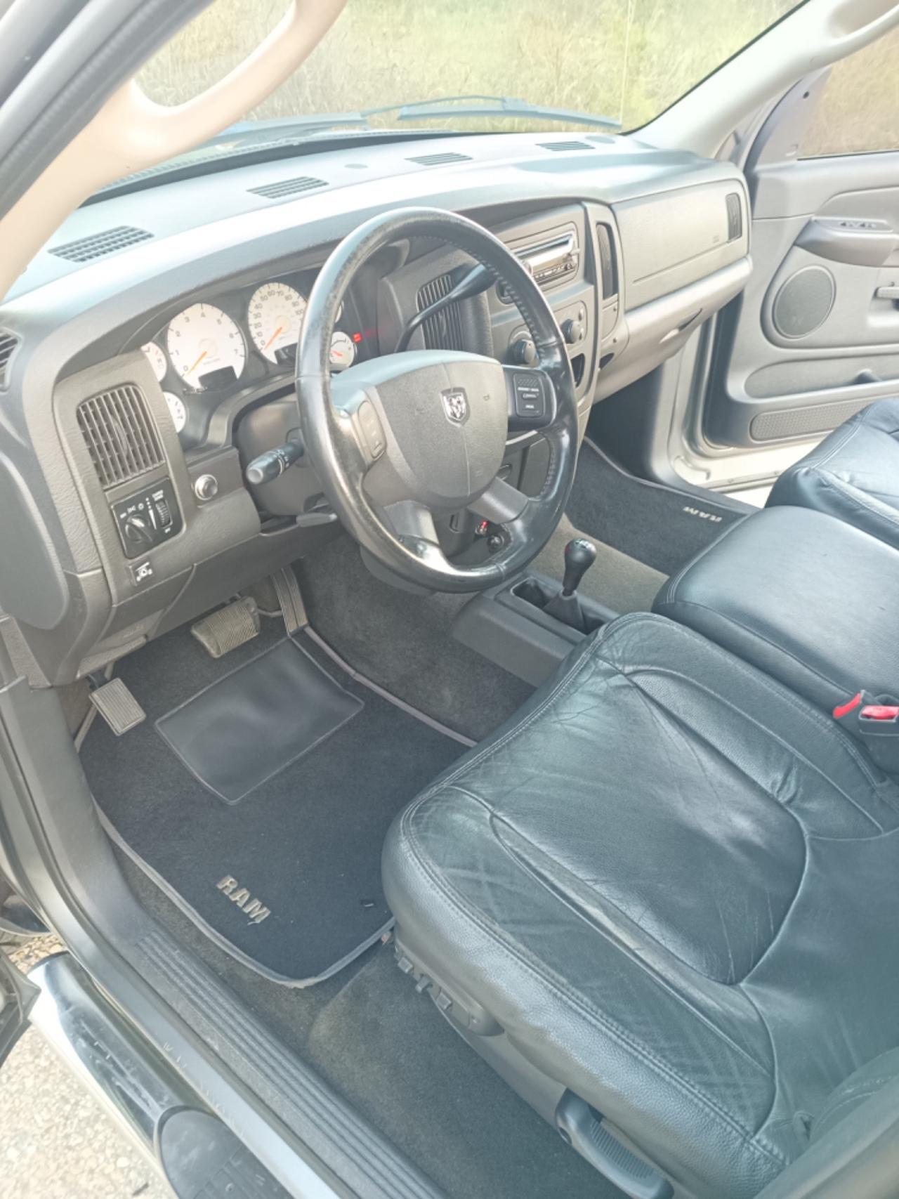 Dodge RAM Quad cab