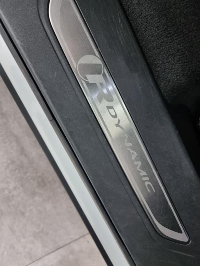 LAND ROVER Range Rover Velar 2.0D I4 240 CV R-Dynamic