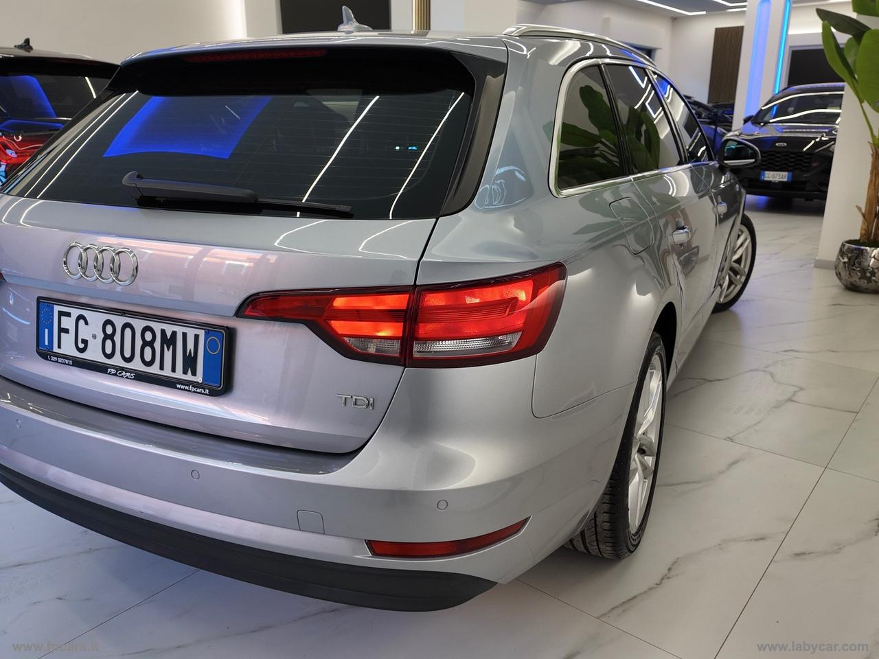 AUDI A4 2.0 TDI 150CV S tronic Sport