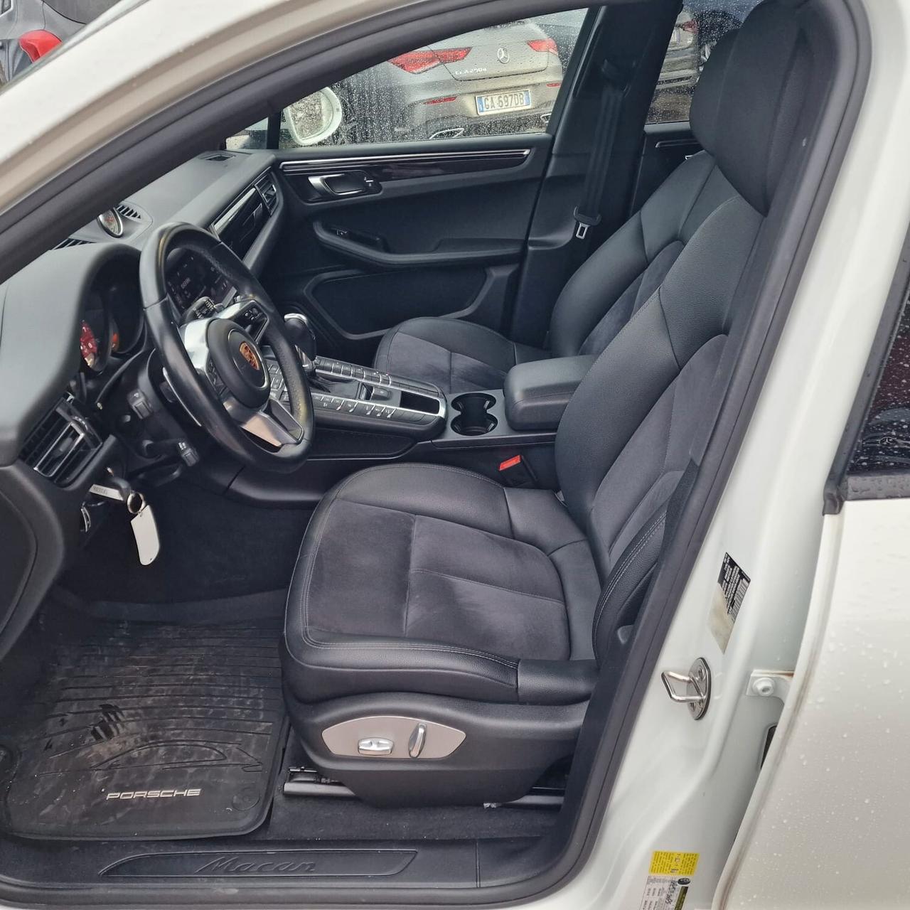 Porsche Macan I 2014 2.0 252cv pdk DA VETRIUNA