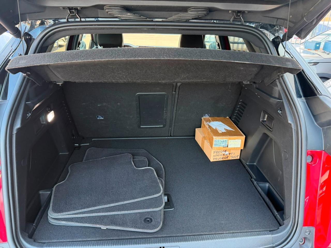 Peugeot 3008 1.2 GT LINE EURO 6e