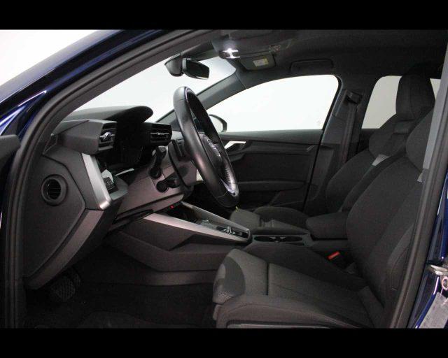 AUDI A3 SPB 30 TDI S tronic S line edition