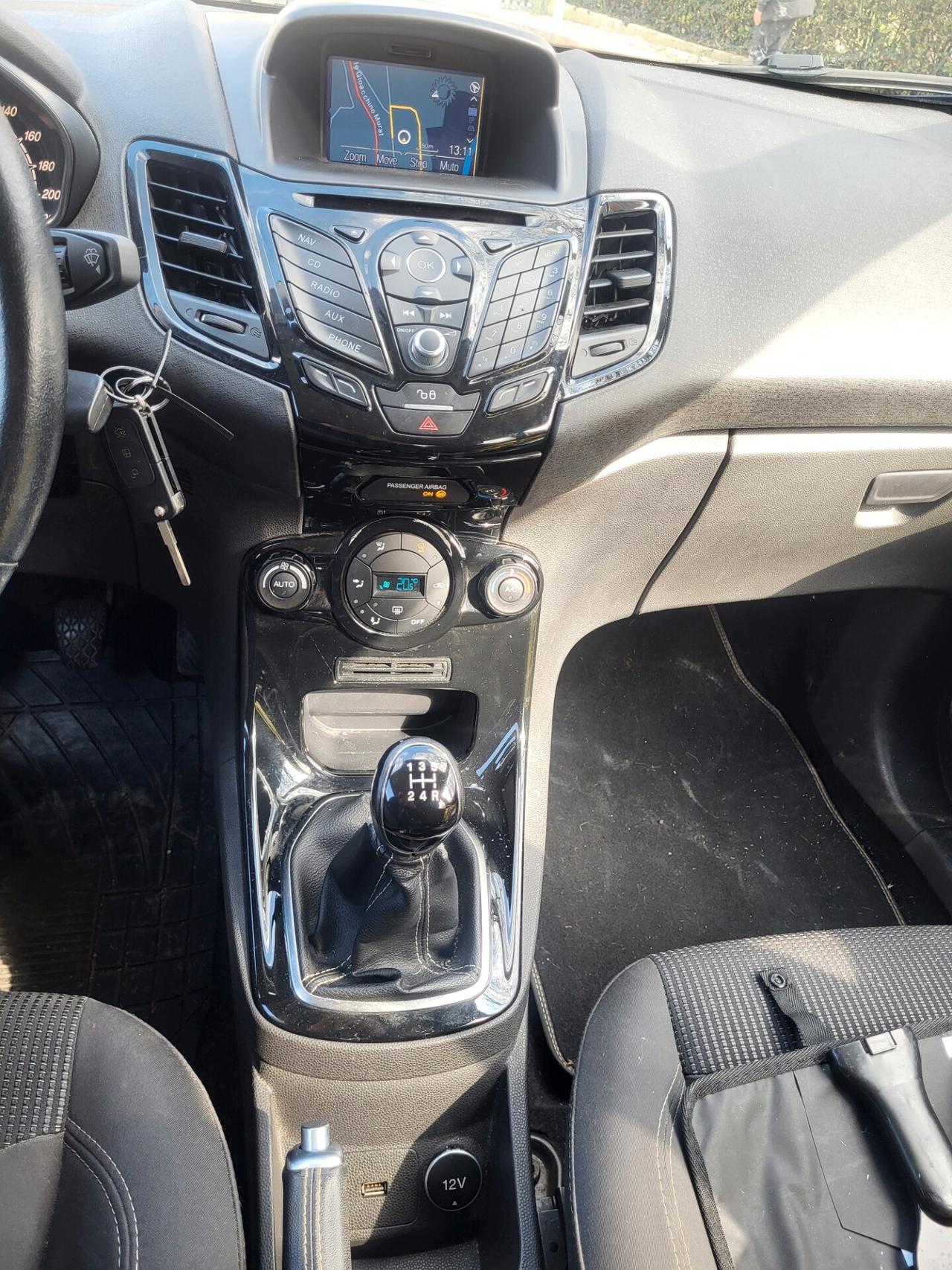 FORD Fiesta 1,5 TDCi-6B-UNICA PROP-NAVI-3 REVISIONI