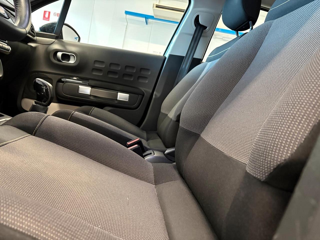 Citroen C3 SHINE PureTech 82 mt 67000 KM