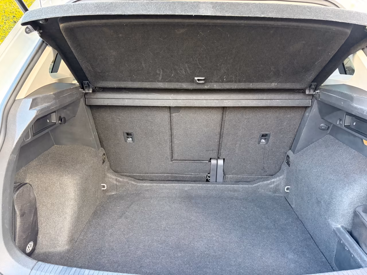 Volkswagen Tiguan 1.6 TDI R-Line strafull !!!