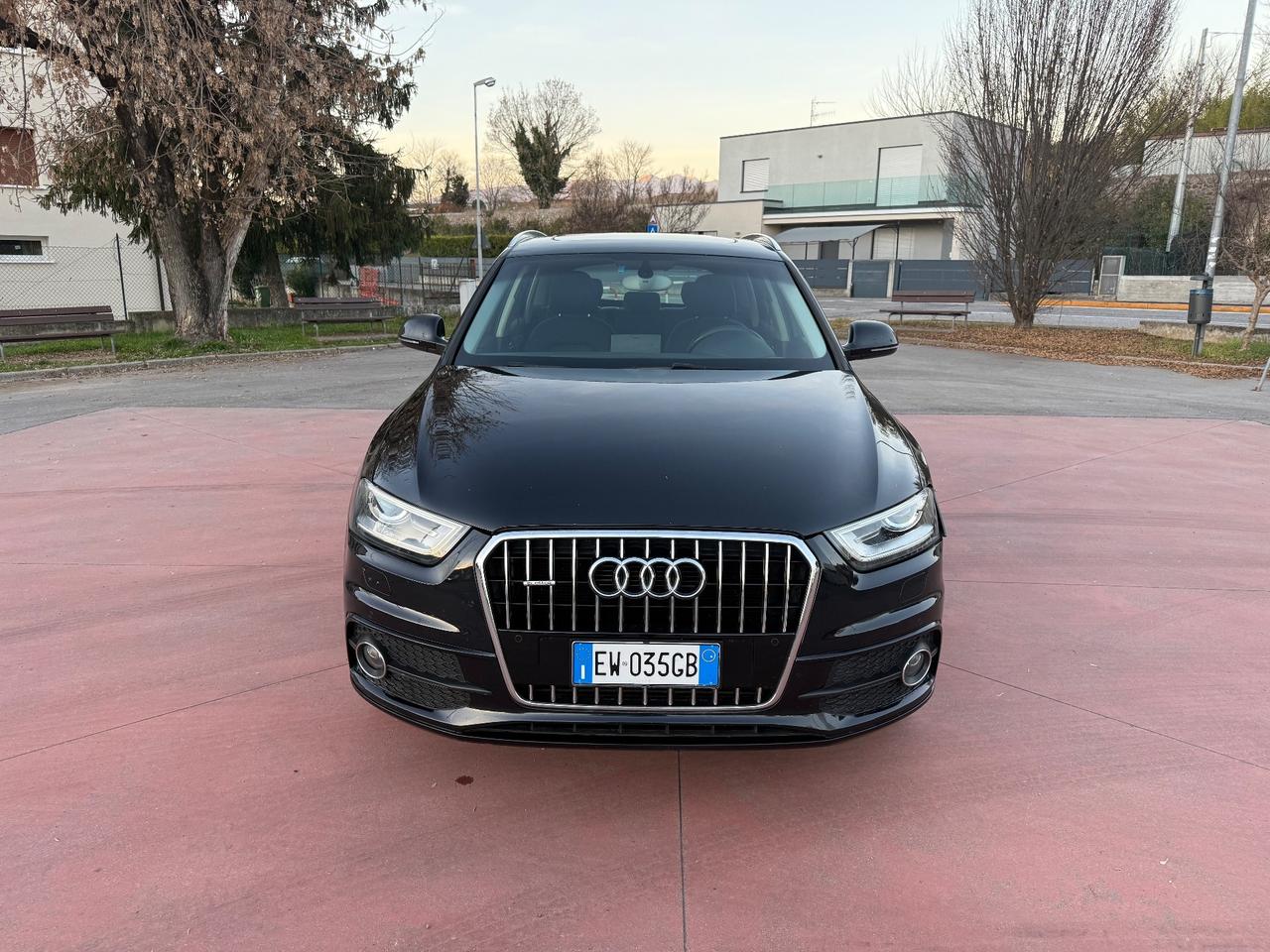 Audi Q3 2.0 TDI quattro S tronic Line Edition