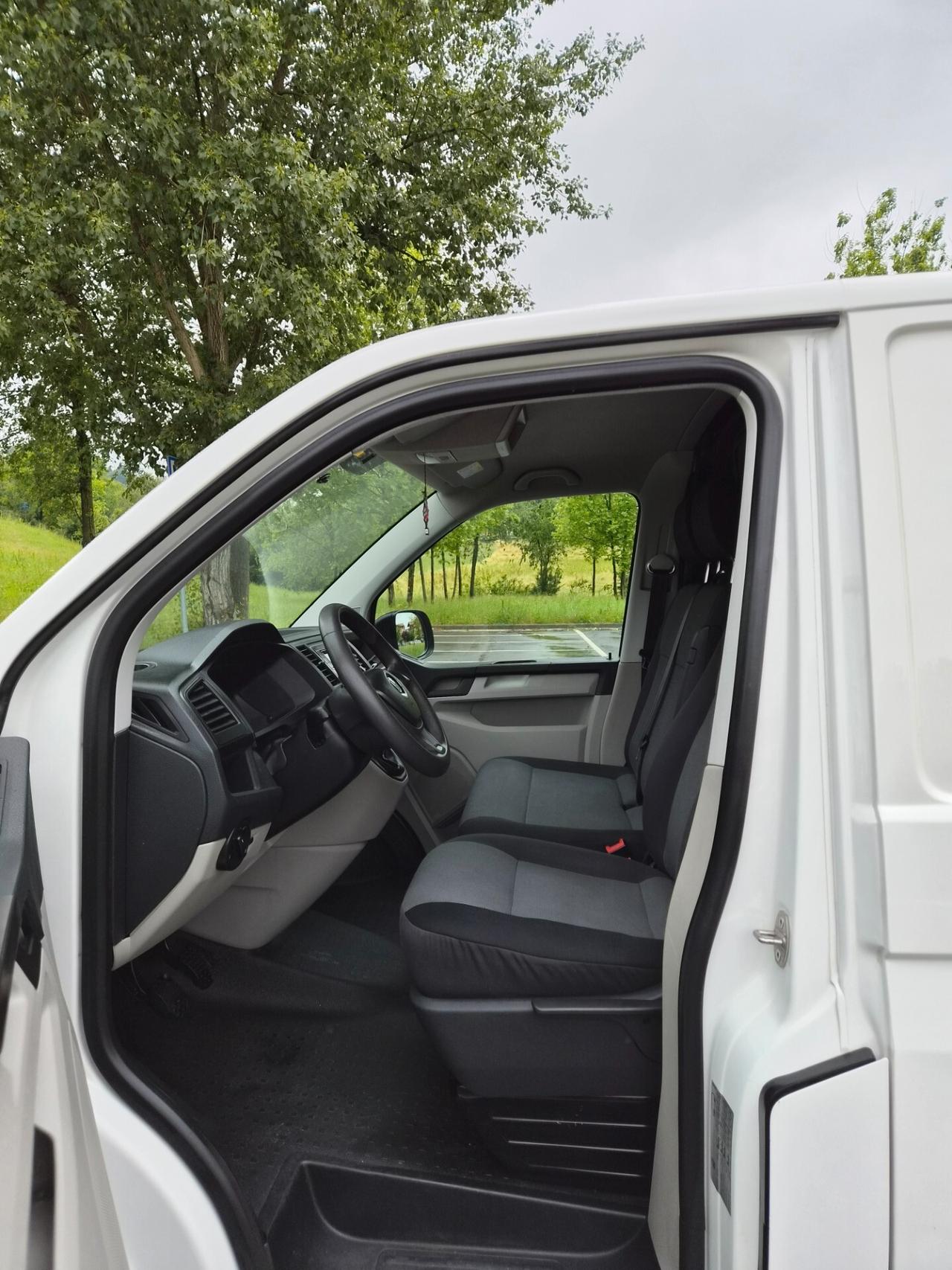 Volkswagen Transporter 2.0 TDI 102CV PC Furgone Eu6
