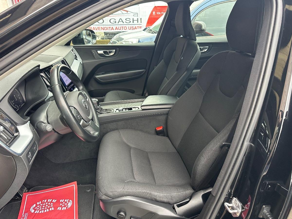 VOLVO - XC60 - D4 Geartronic Momentum Pro