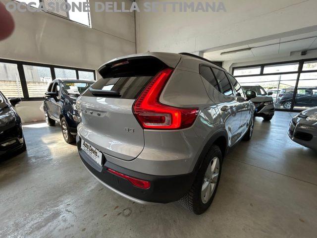 VOLVO XC40 automatico