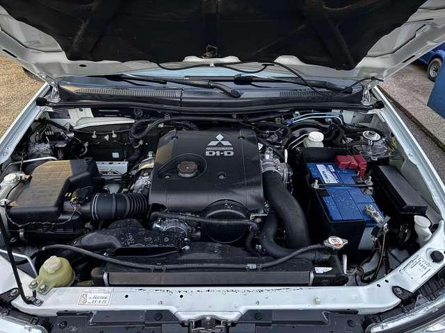 Mitsubishi L200 L200 2.5 di-d Intense Plus 178 8cv N1 E5